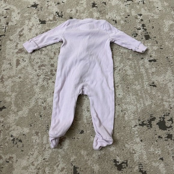 Baby Gap Girl Purple Ribbed Footie Size 3-6 Months - Picture 2 of 3
